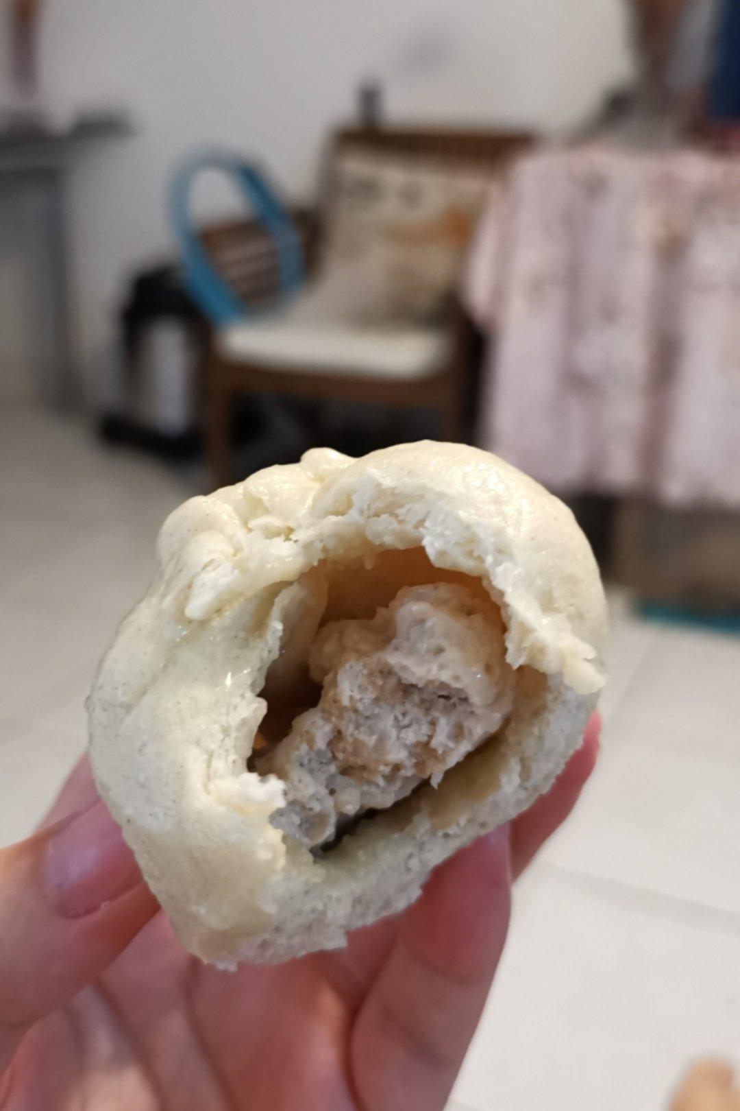 猪肉包子（附视频。一次性发酵。）