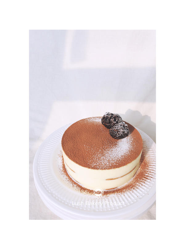 Lush Bakery