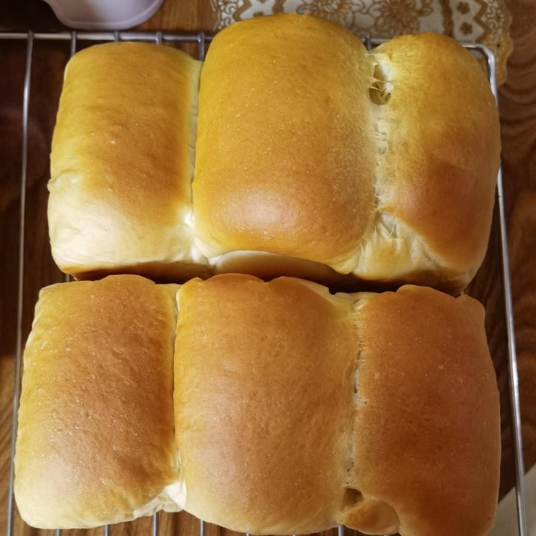 奶油吐司，鲜奶奶油嫩白吐司