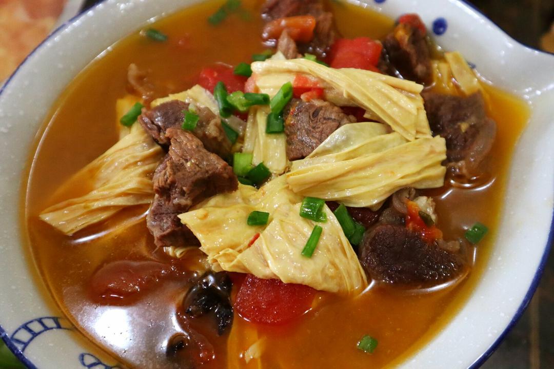 西红柿牛腩
