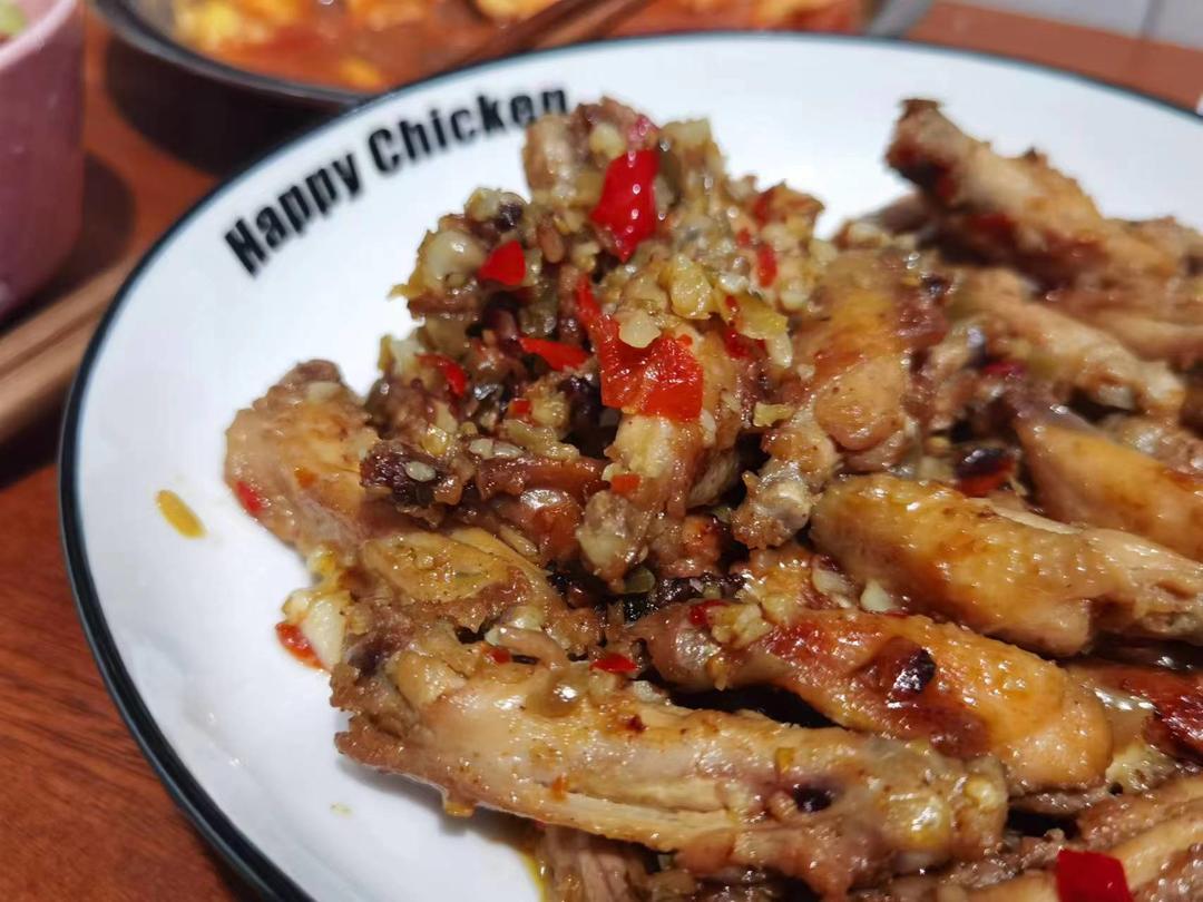 蒜香鸡翅，这才是鸡翅最好吃的做法