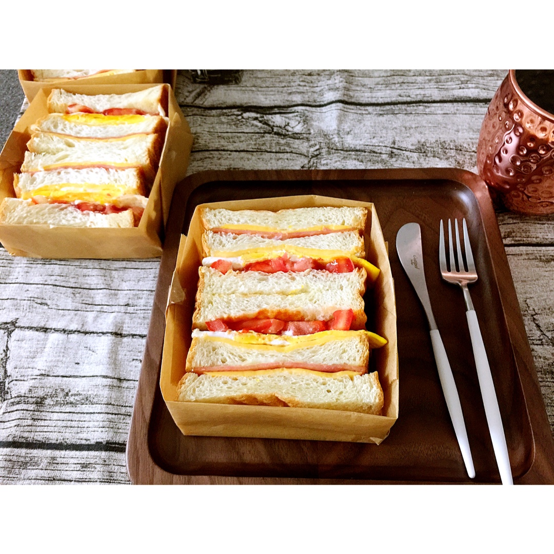 三明治纸盒折法