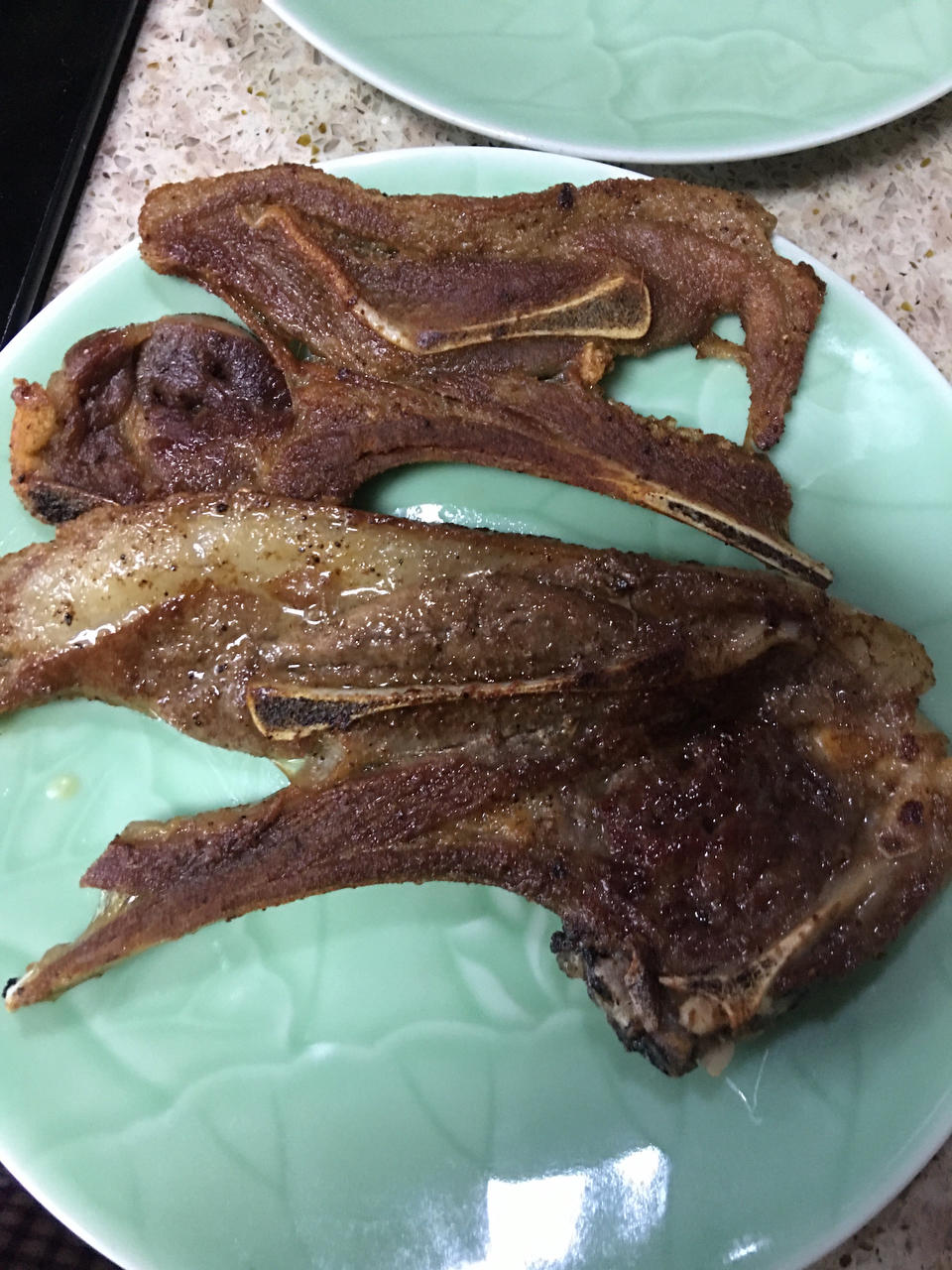 香香嫩嫩孜然煎羊排