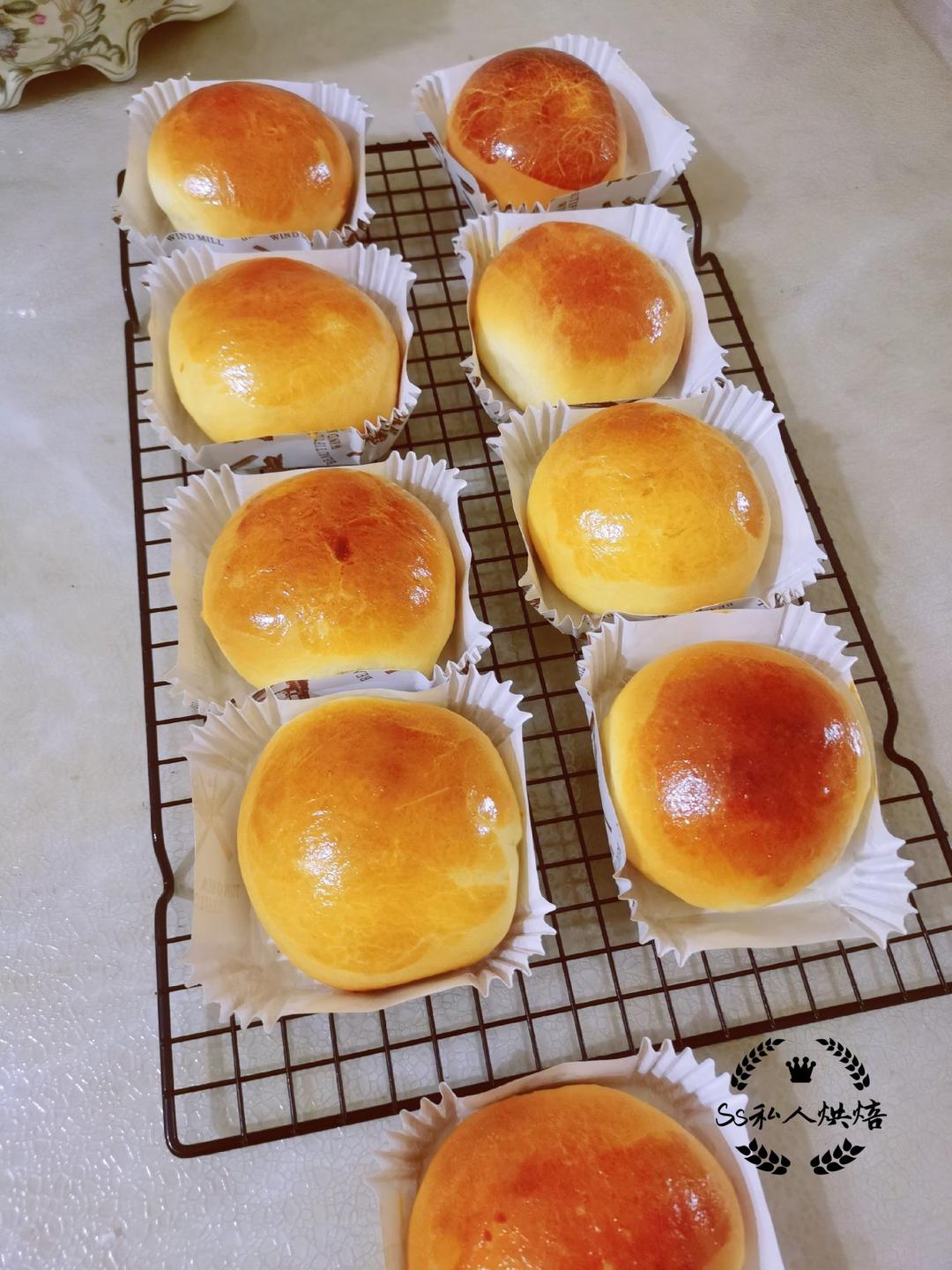 超软的小餐包