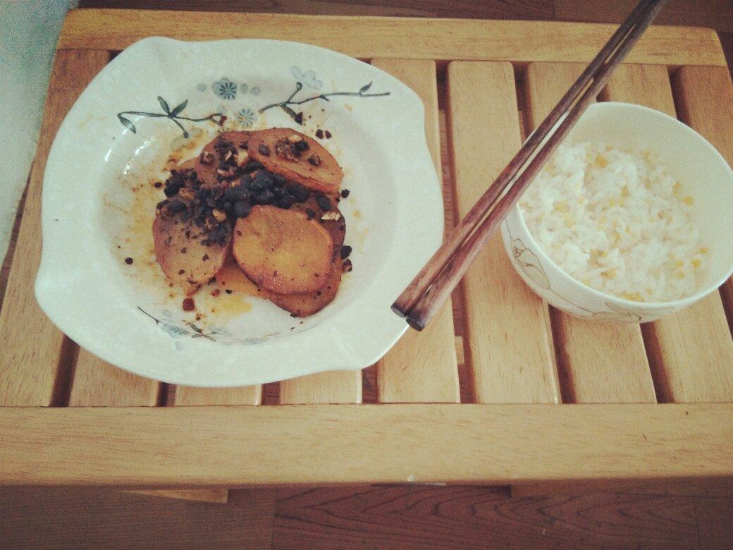 干锅土豆片