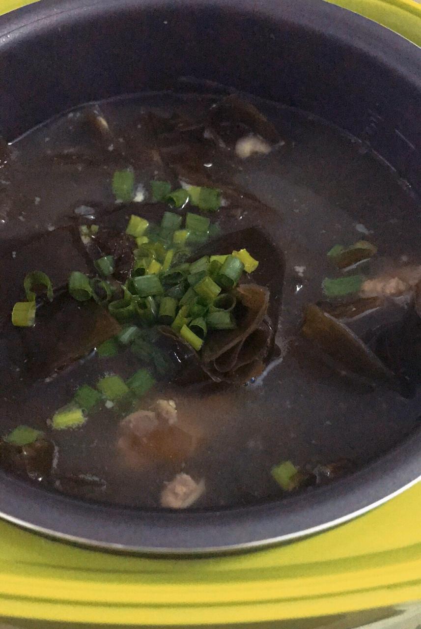 海带排骨汤