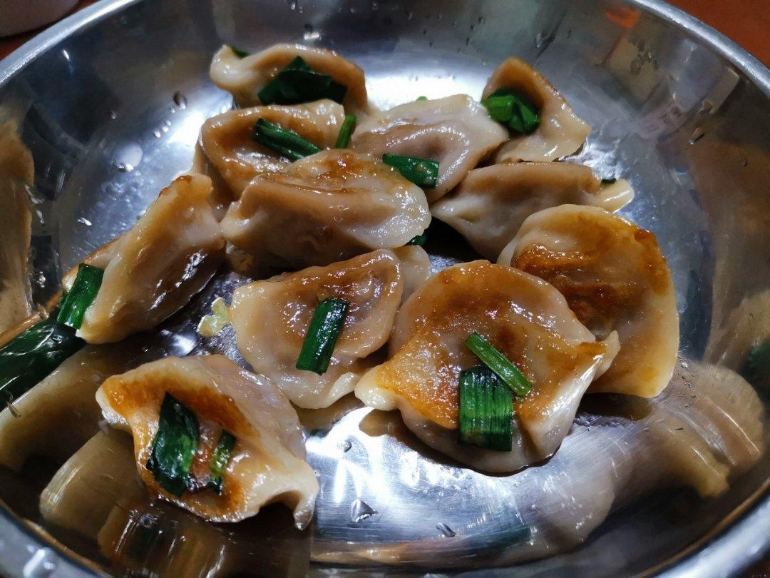 脆底煎饺
