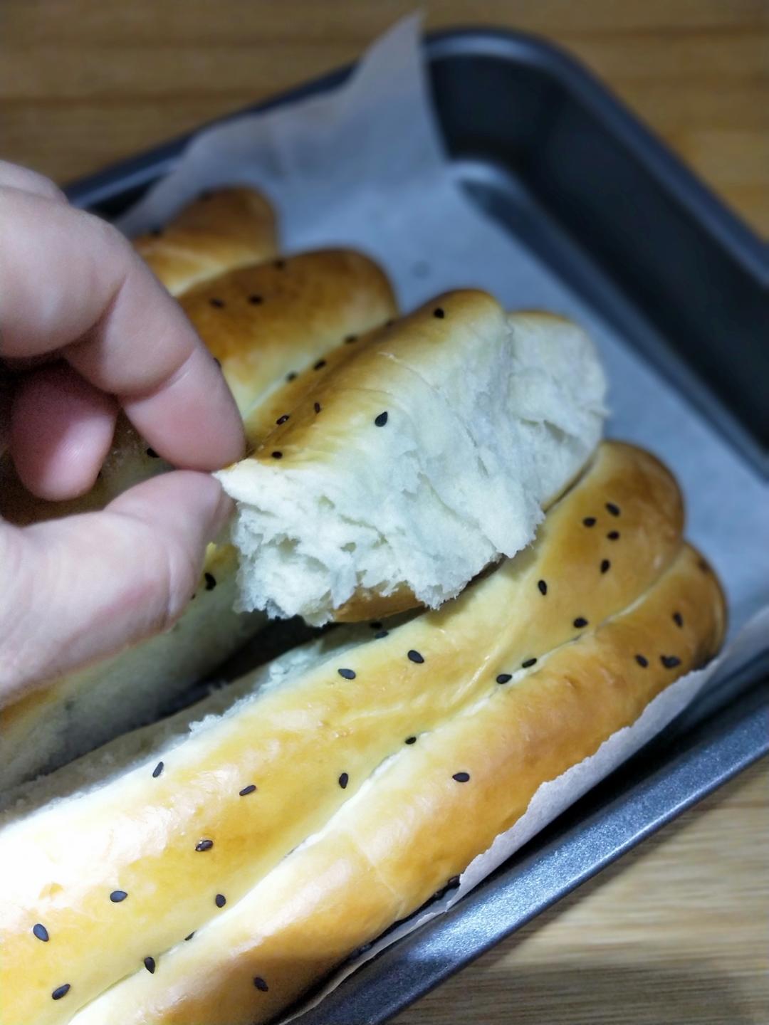 纯奶手撕吐司的做法 步骤1