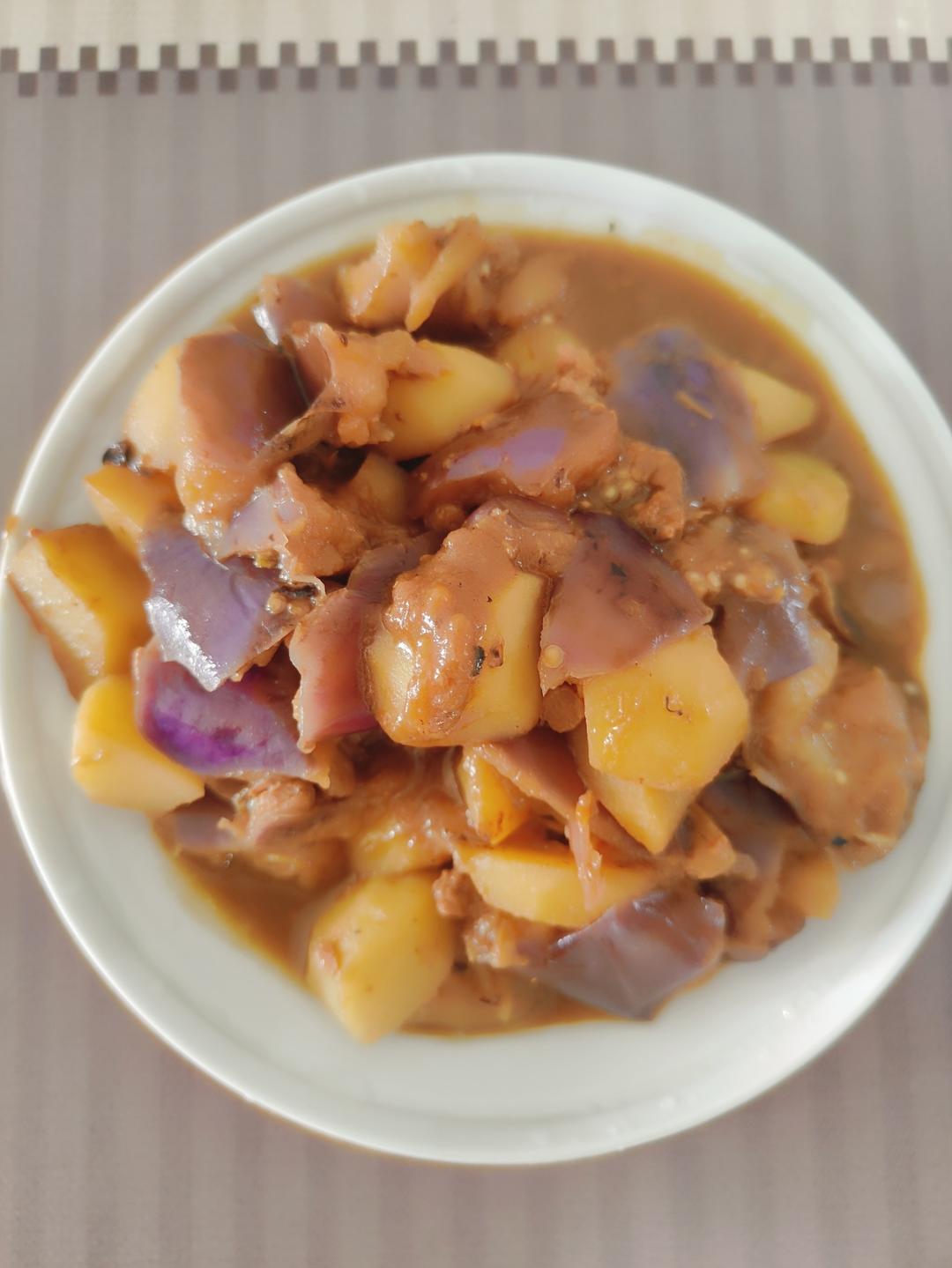 黯然销魂之 东北土豆炖茄子