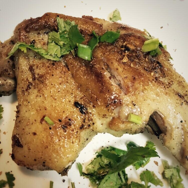 脆皮香酥鸭腿