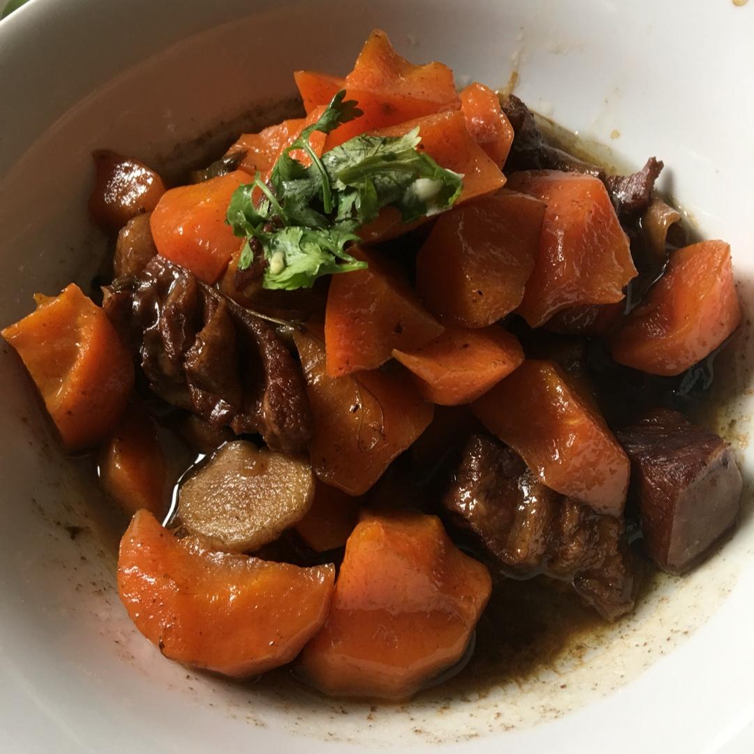 红烧羊肉萝卜