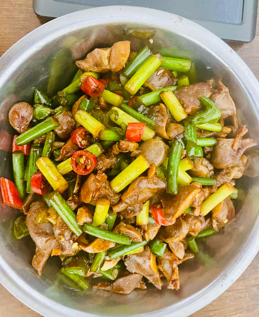 超级爽口下饭-蒜苔炒鸡胗