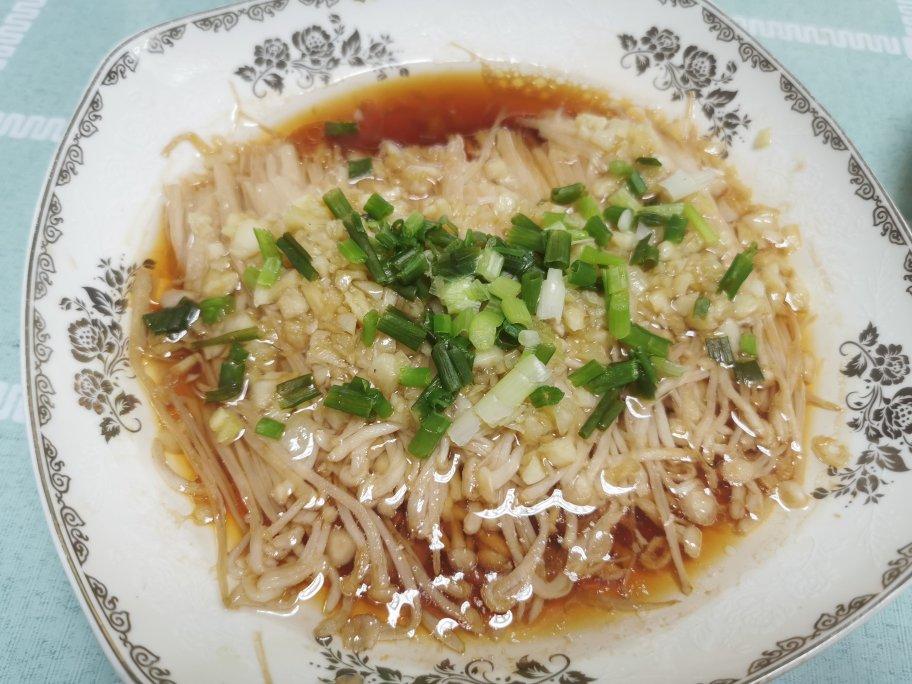 蒜蓉蒸金针菇
