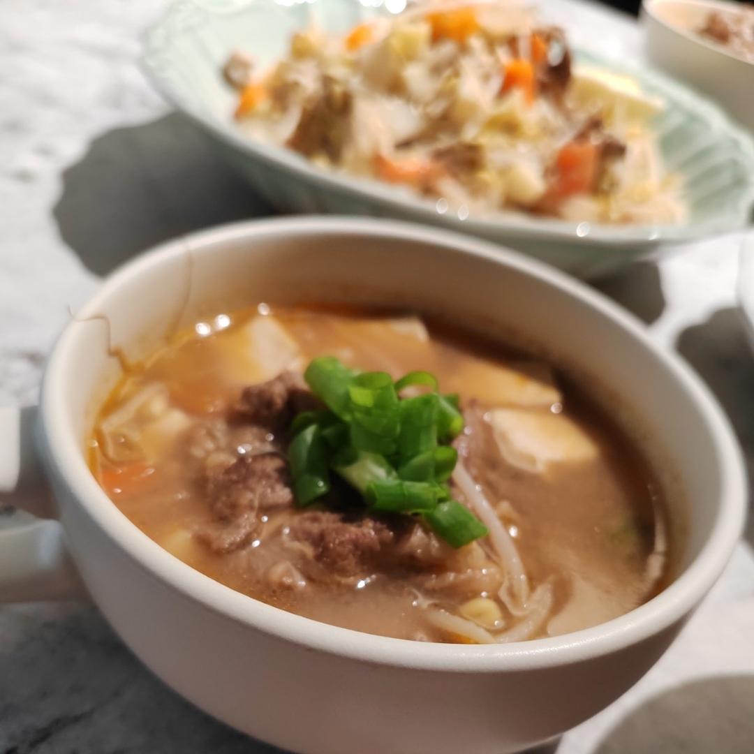 番茄牛肉豆芽汤