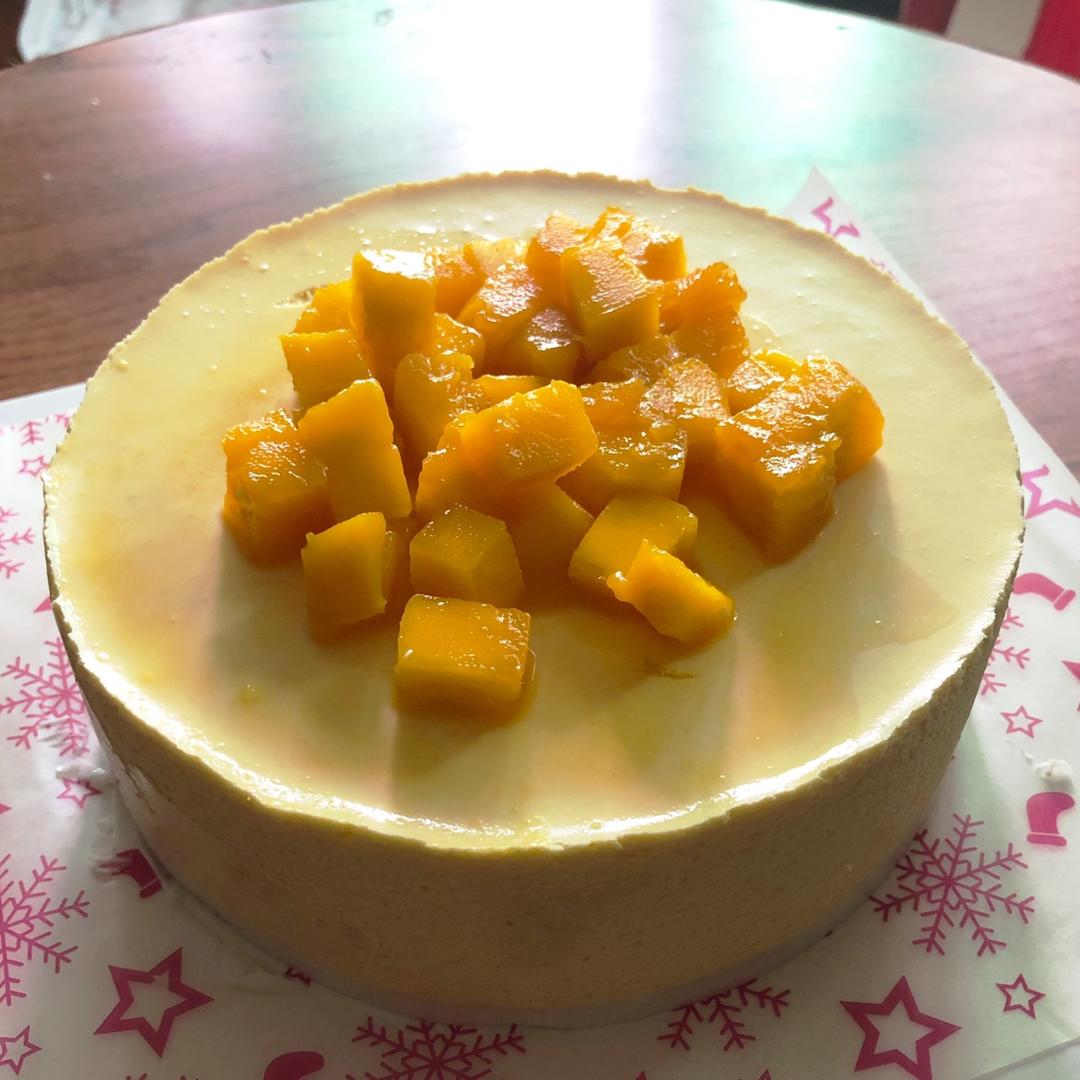 料超足的芒果慕斯蛋糕