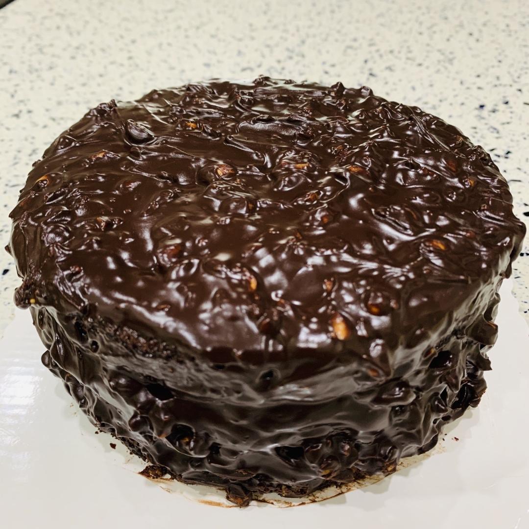 🍫梦龙蛋糕卷. 巧克力脆皮蛋糕卷 by pink-rabbit