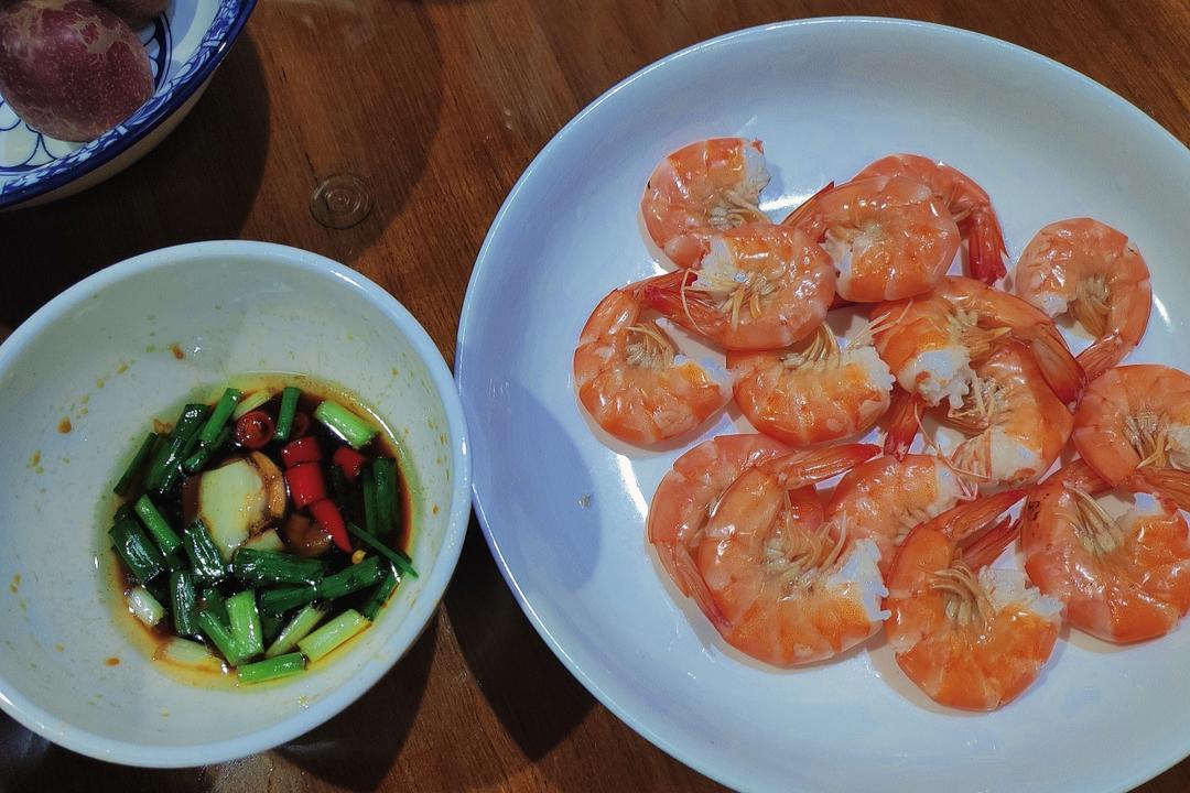 最简单的白灼虾（水煮）盐水基尾虾