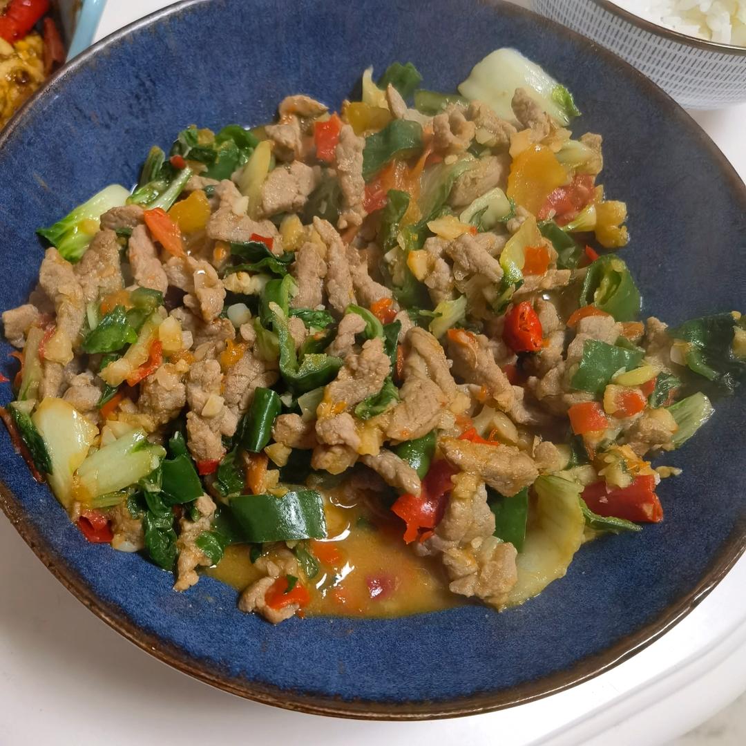 贵州下饭菜—剁椒牛肉（超好吃）