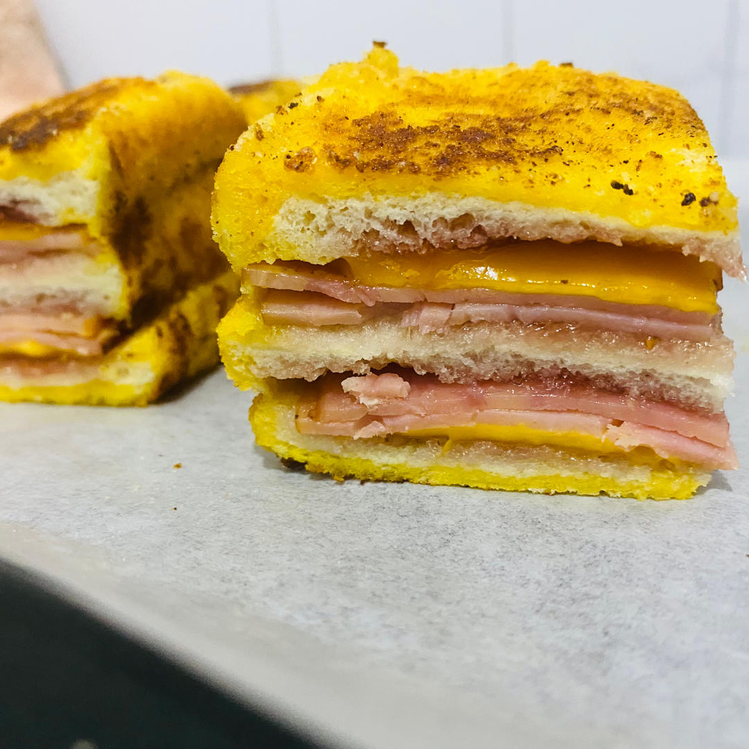 基督山伯爵三明治 | 名字最厉害的它在每个早晨馋哭邻居家小孩