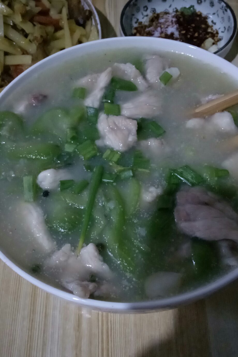 丝瓜肉片汤