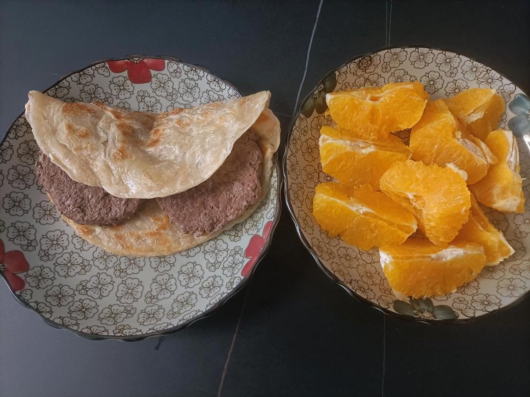 手抓饼这样做 外酥里软层次分明 凉了也不硬 附细节视频详解