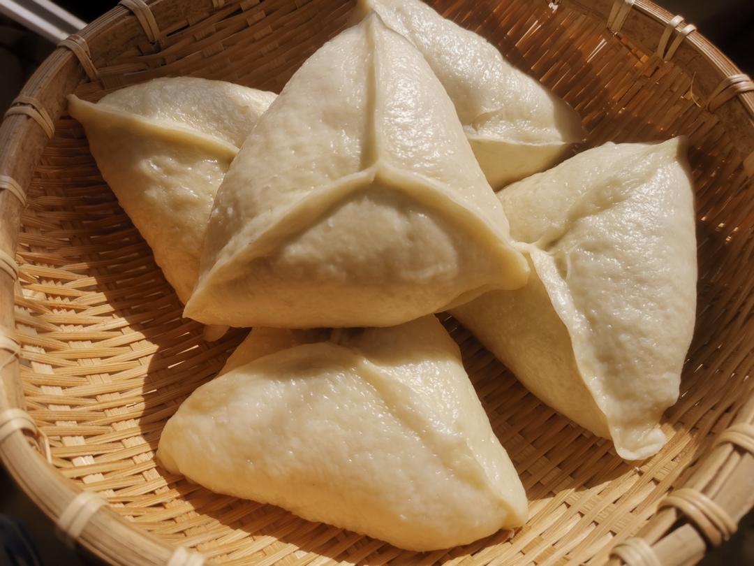 家常糖三角 糖包子 红糖芝麻馅 儿时的味道 附细节视频详解