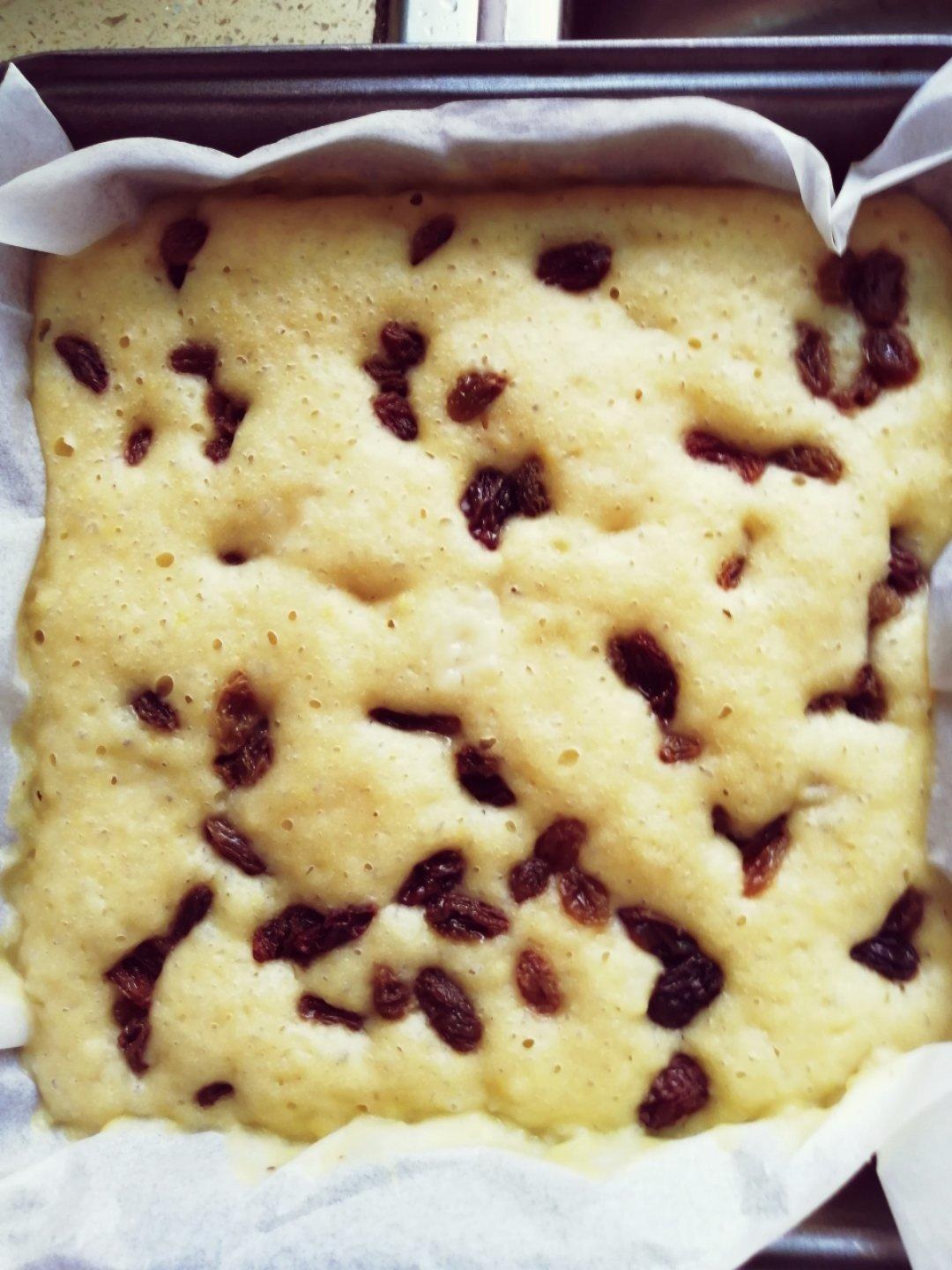 不用揉面，简单易做的——蔓越莓发糕