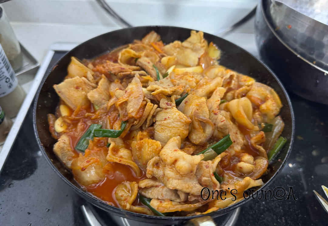 秘制泡菜炒五花肉