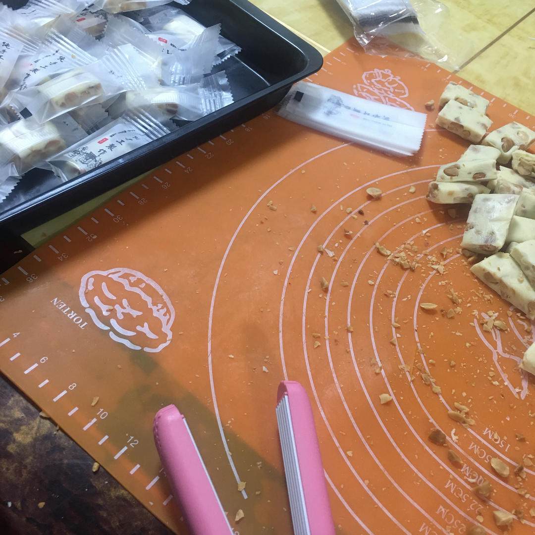 初学者都能做好的花生牛轧糖