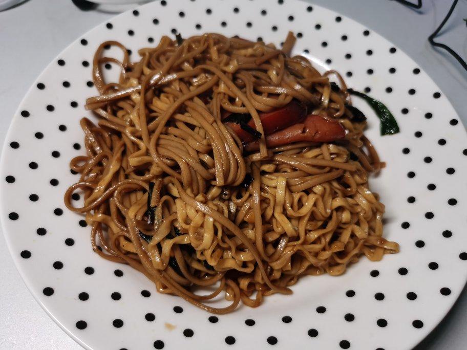 10分钟搞定的一碗葱油拌面