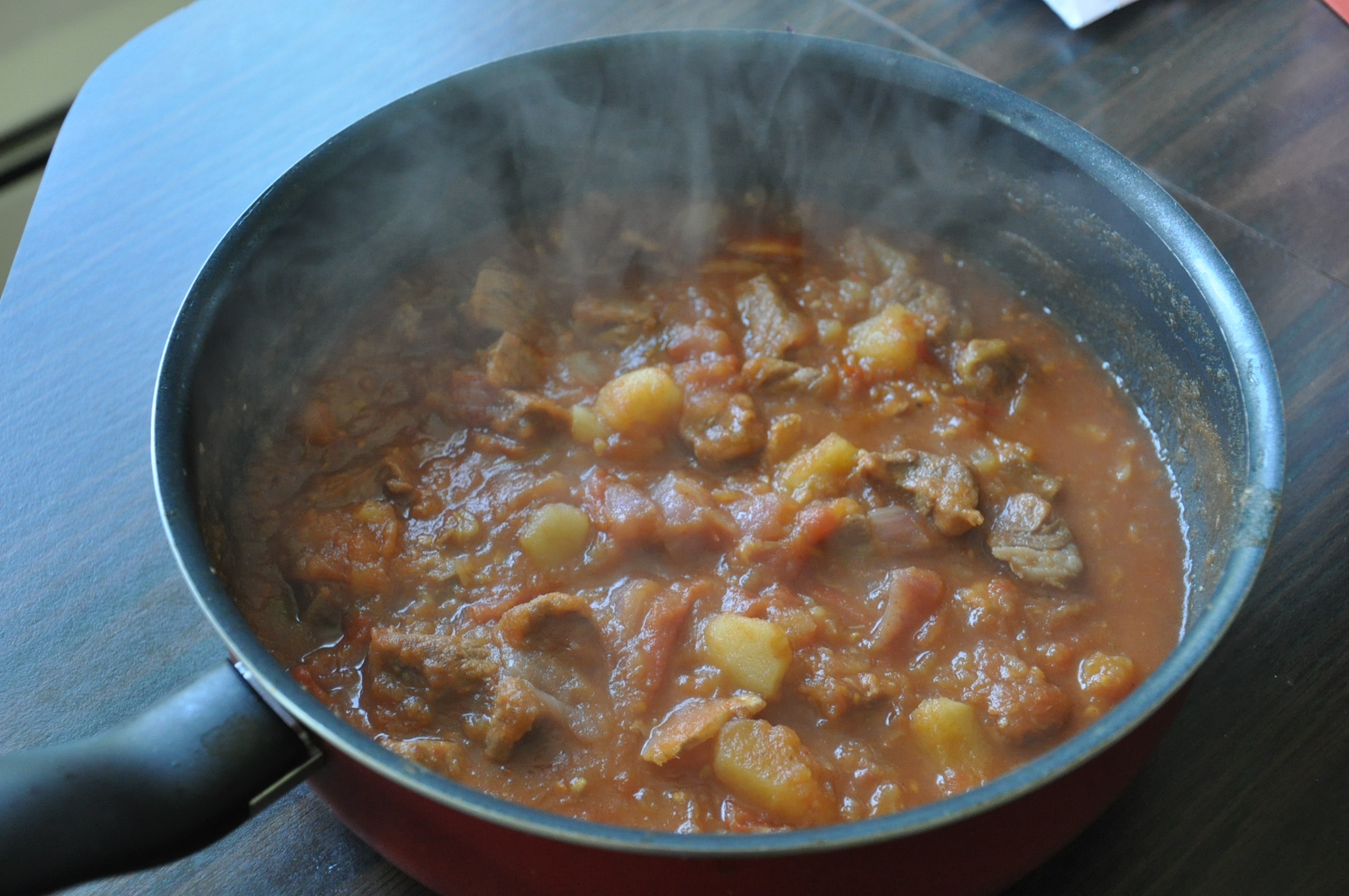 番茄牛腩(这样做牛肉不会老哦）