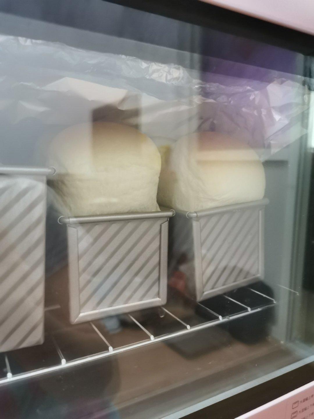 超棒的炼乳吐司只需一次发酵(450g土司盒x2)