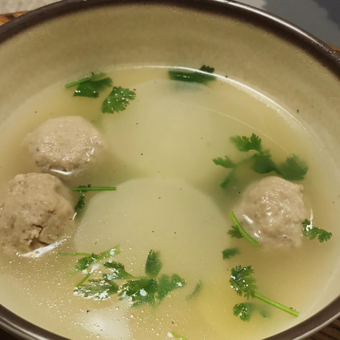 白萝卜潮汕牛肉丸清汤