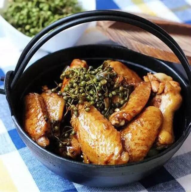 【花椒鸡翅】