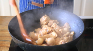 跟山东大厨学的黄焖鸡米饭的做法 步骤7
