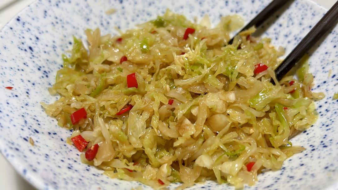 凉拌包菜丝
