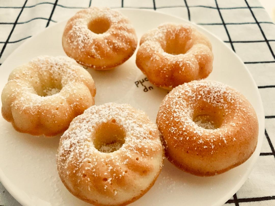 Donuts 甜甜圈🍩