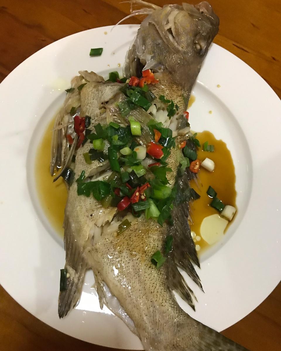 清蒸鱼（鲈鱼/多宝鱼/桂花鱼/石斑鱼……）