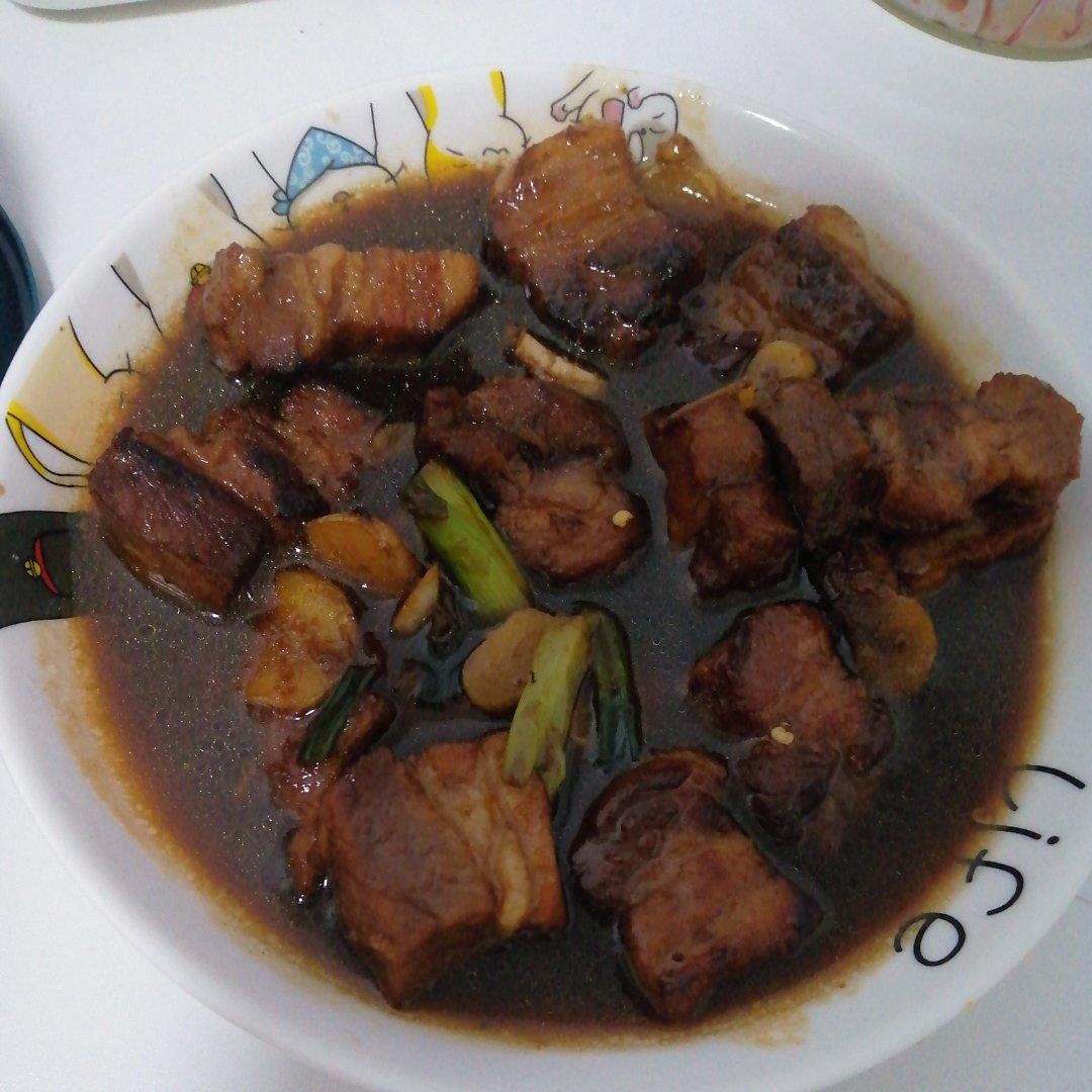 家常版的红烧肉（一点都不腻，软，糯)