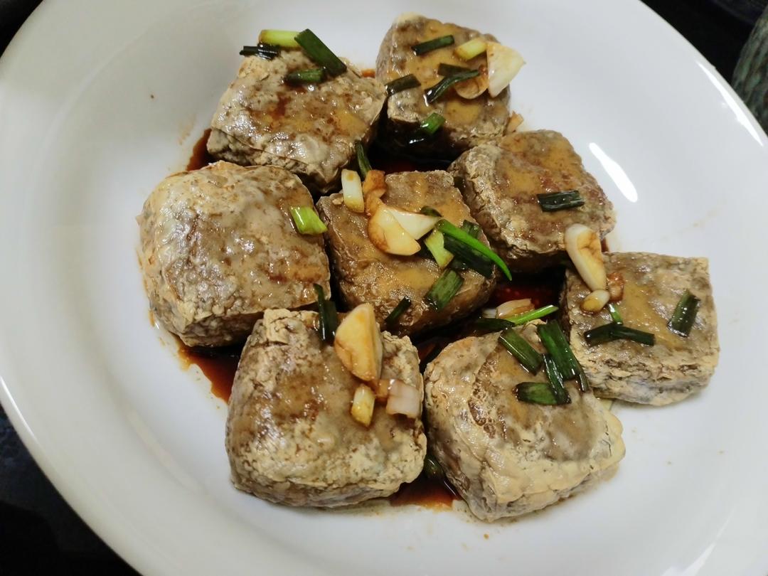 直逼夜市臭豆腐～空气炸锅烤豆腐（附灵魂蘸酱）