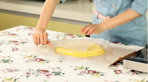 《Tinrry下午茶》教你做芒果班戟和芒果千层饼的做法 步骤13