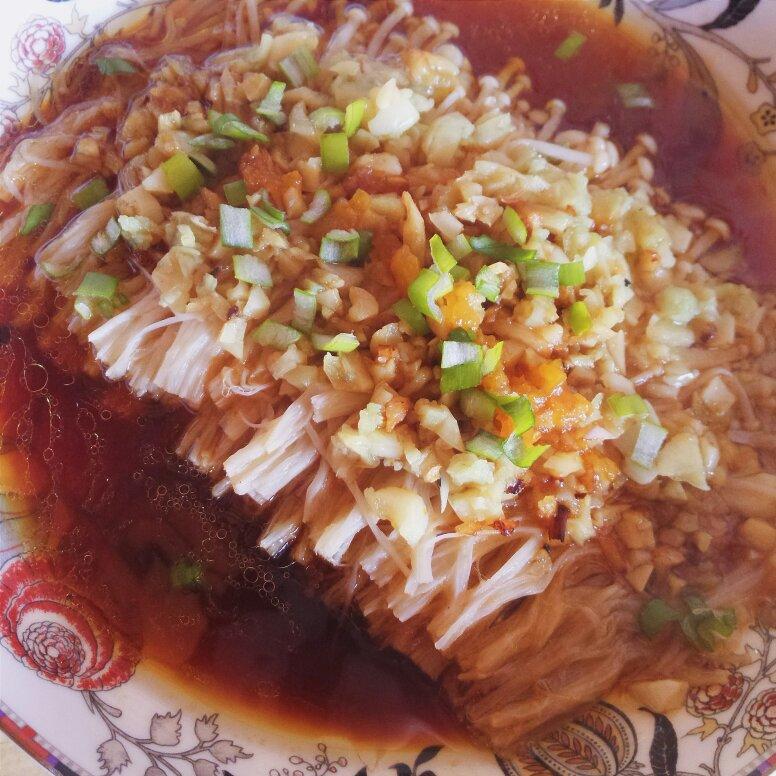 蒜蓉蒸金针菇