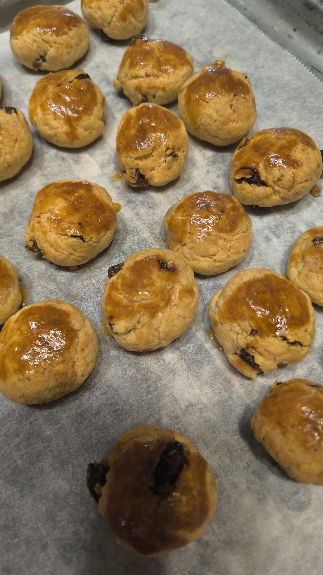 又香又酥的提子奶酥球