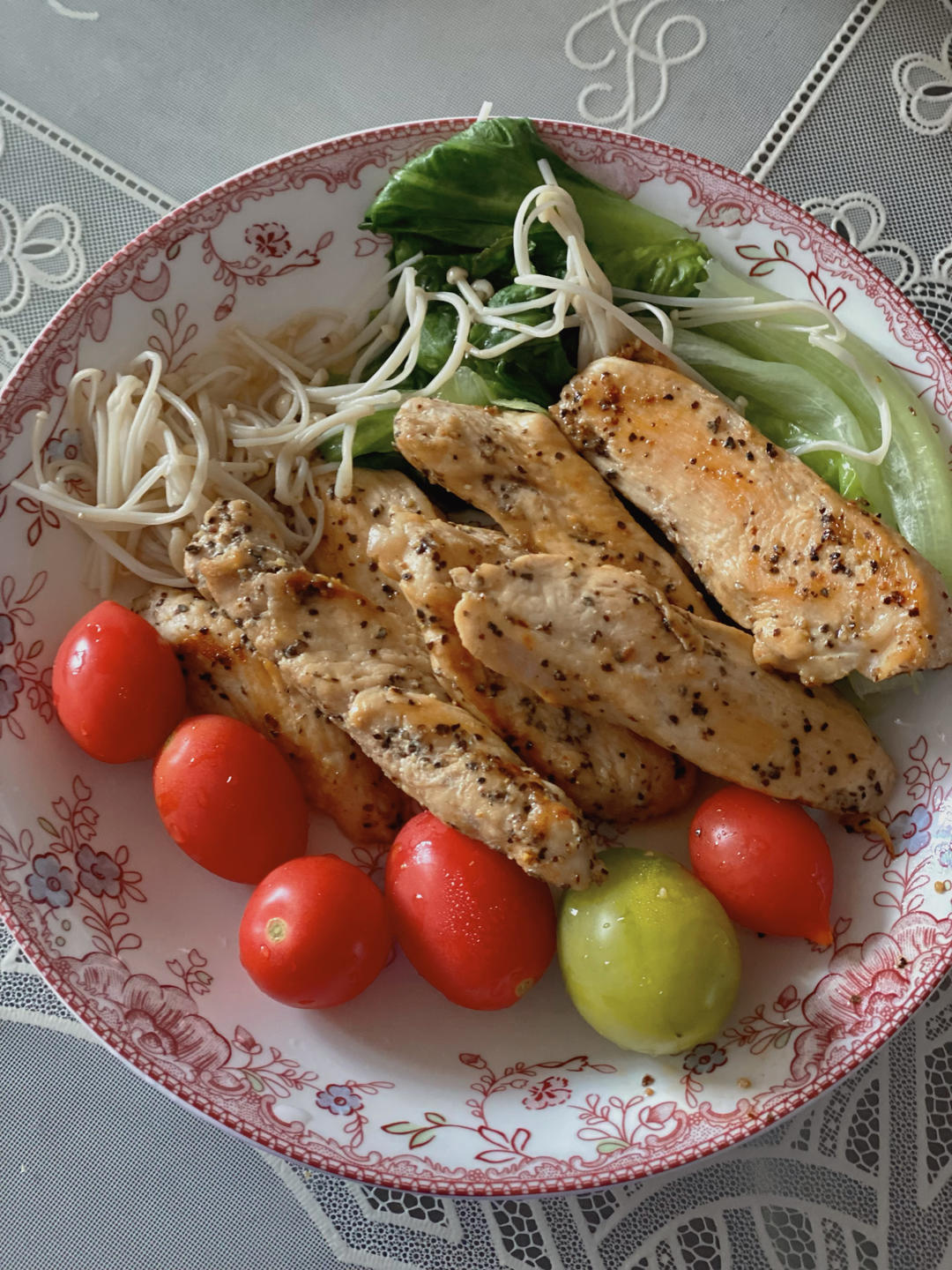减脂鸡胸肉轻食沙拉
