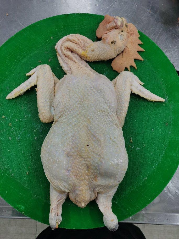 简单易学的家庭整鸡脱骨～的全部作品