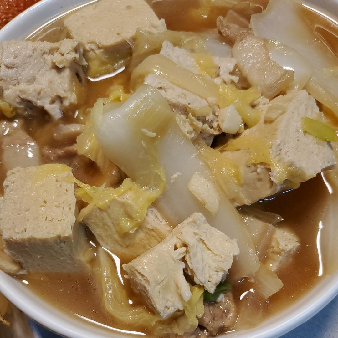 大白菜炖冻豆腐