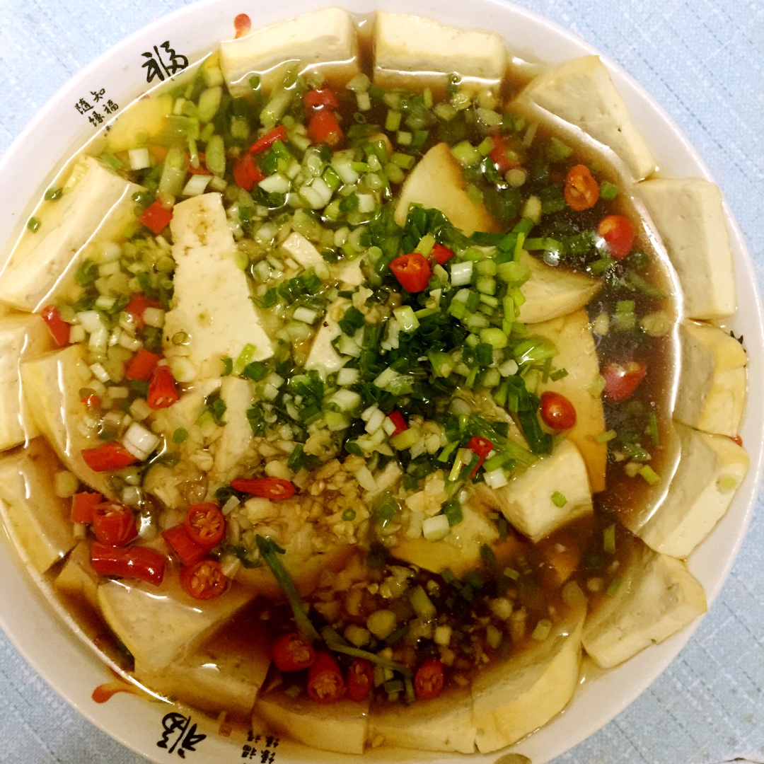 十分钟后开吃的农家豆腐