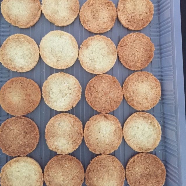 《Tinrry下午茶》教你做椰子脆片