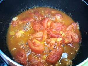 熬西红柿浓汤的加水技巧的做法 步骤4