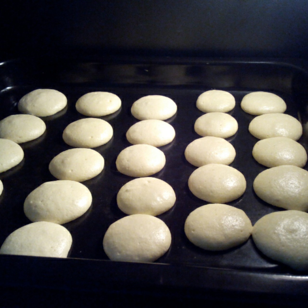 马卡龙（法式蛋白霜）